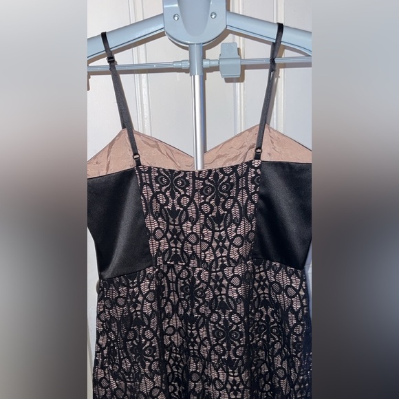 Laundry by Design- Women's Sleeveless Lace Mini Dress Black - Picture 4 of 8